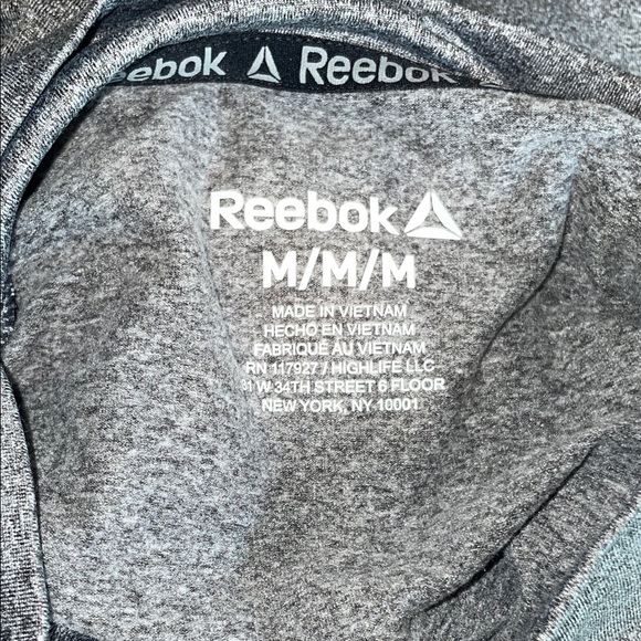 Reebok Charcoal Long Sleeve Top - Picture 4 of 4